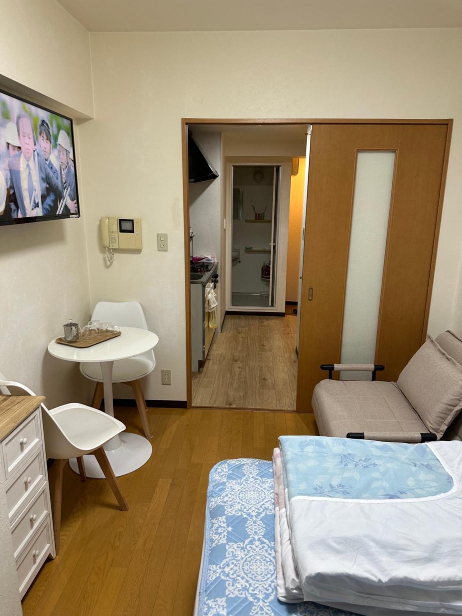 新宿安靜の家-A Quiet Home In Shinjuku - A 26 Square Meter Double Bed Room That Feels Like Home Tokió Kültér fotó