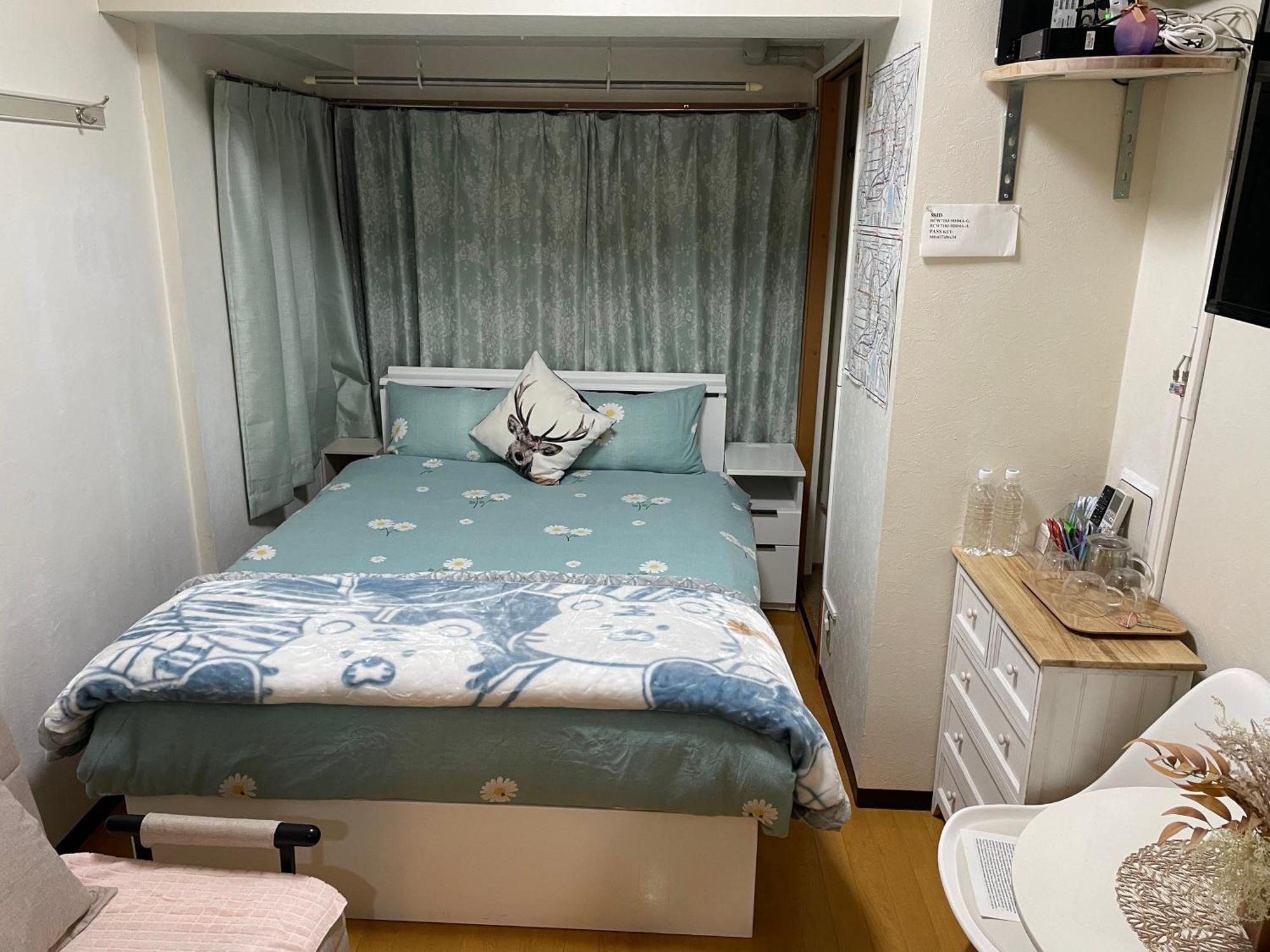 新宿安靜の家-A Quiet Home In Shinjuku - A 26 Square Meter Double Bed Room That Feels Like Home Tokió Kültér fotó